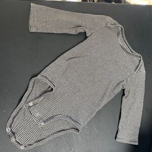 Carter’s Black & White Striped Long Sleeve Bodysuit- size 12 months